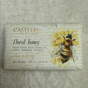 Castelbel Floral Honey Soap - Bee & Honeycomb Design